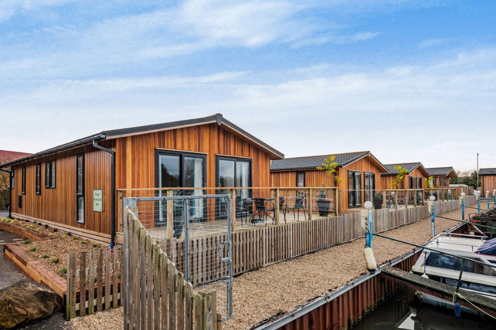 Devizes Marina Village- Lodges For Sale in Wiltshire